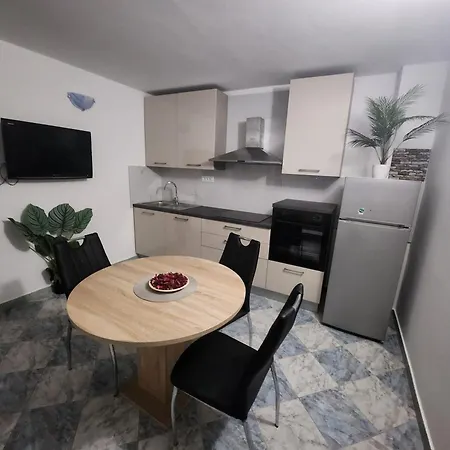 Juracak Josip I Mira Apartment