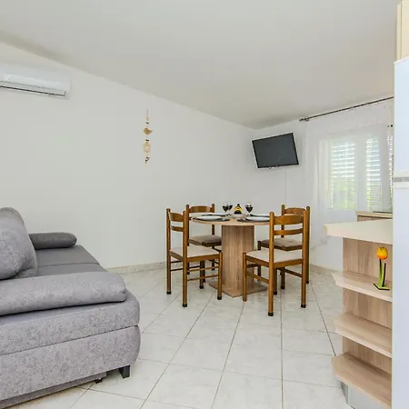 Juracak Josip I Mira Apartamento Vrsi