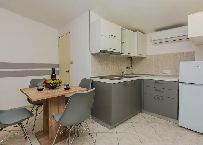 Juracak Josip I Mira * Vrsi