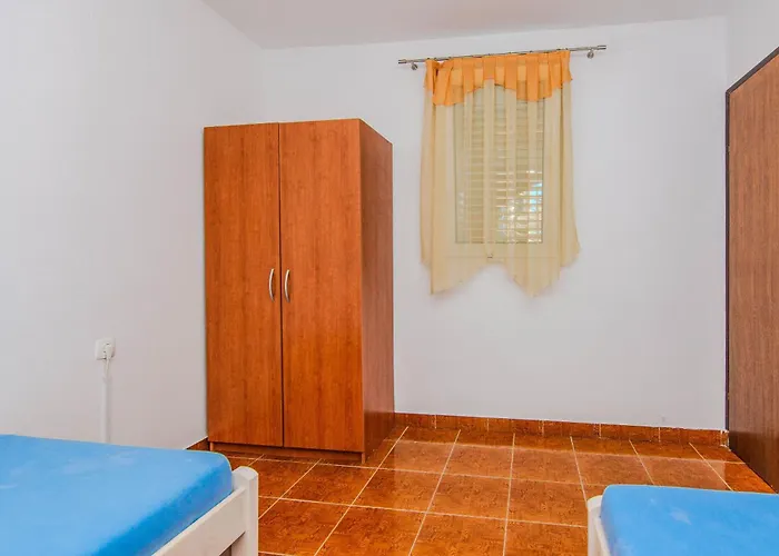 Juracak Josip I Mira Apartamento