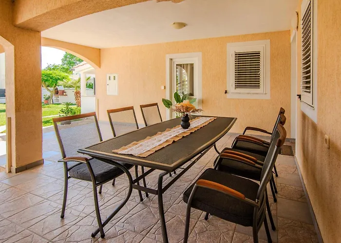 Juracak Josip I Mira Apartamento