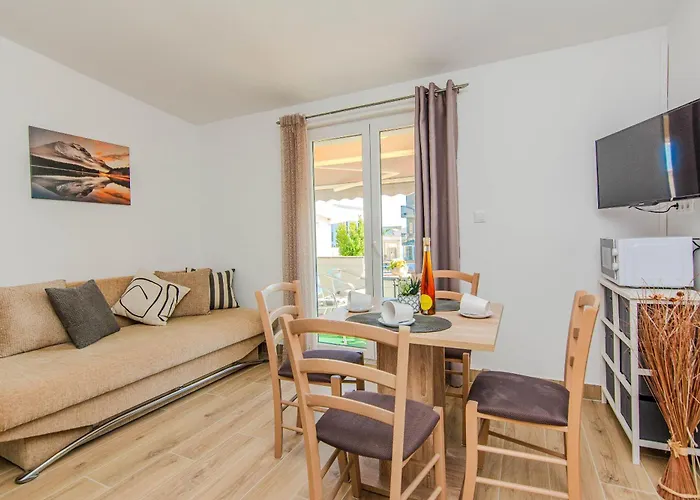 Juracak Josip I Mira Apartamento Vrsi