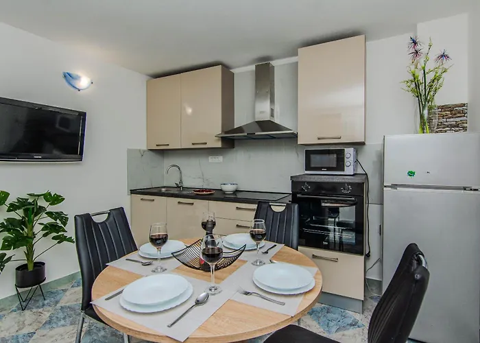 Juracak Josip I Mira Apartamento