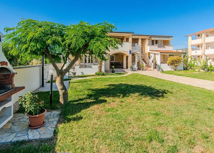 Juracak Josip I Mira Apartamento *